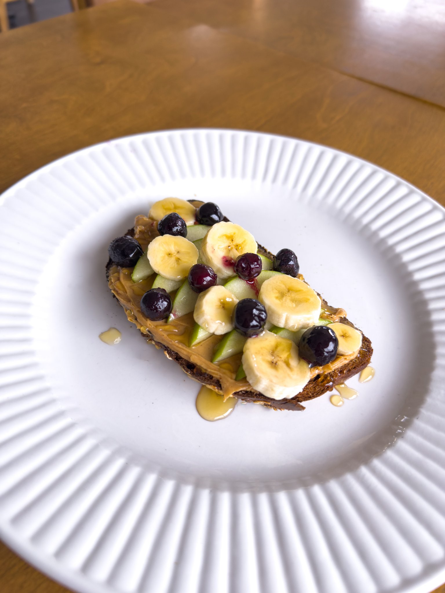 Toast de Mantequilla de Cacahuate y Plátano